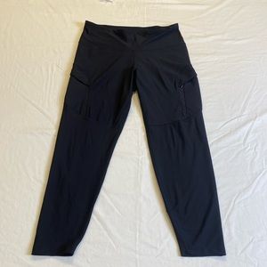 Old Navy Active Powersoft High Rise Leggings Cargo Style - 7/8 Length Black XL
